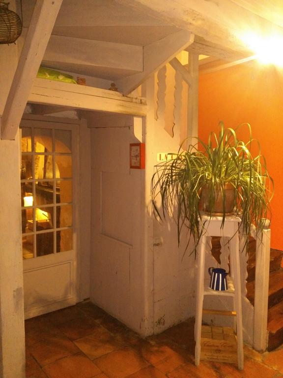 Chambre D'Hotes Le Moulin De Moulis Dış mekan fotoğraf